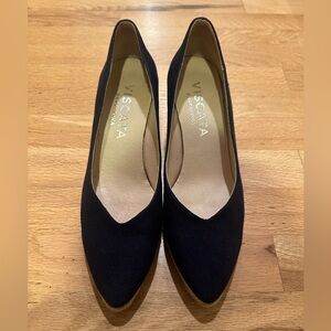 Viscata Roses wedge, navy blue, 40, gently worn